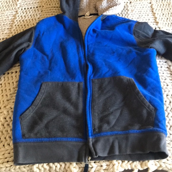Boys Lands End zip up hoodie - Picture 2 of 5